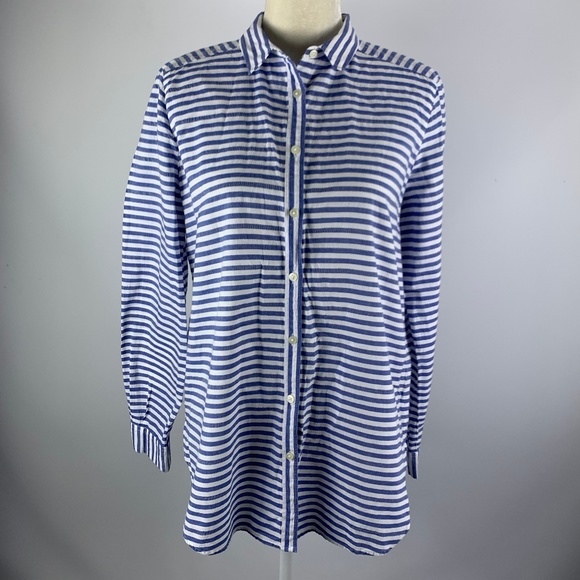 LOFT Tops - Ann Taylor LOFT Medium Button Front Blouse